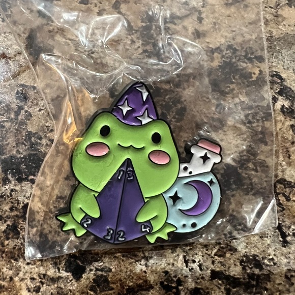$2 FROG WITCH ENAMEL METAL PIN/BROOCH. NEW. $2 WITH ANY $10 ORDER OR MORE - Picture 6 of 16